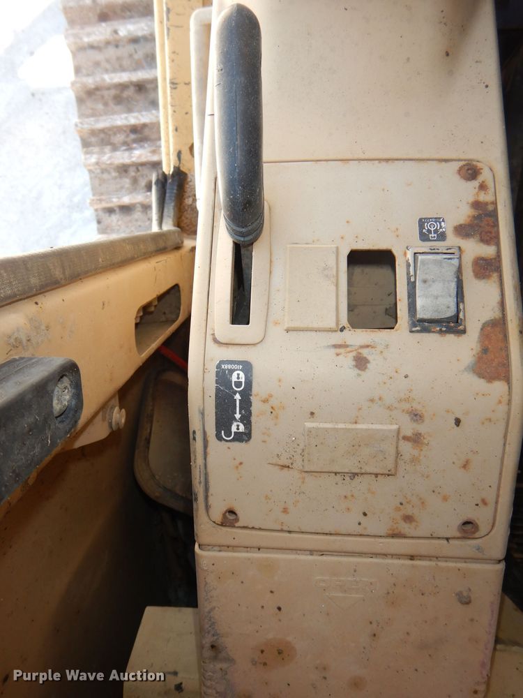 image for item DE3534 1994 Caterpillar 330L excavator