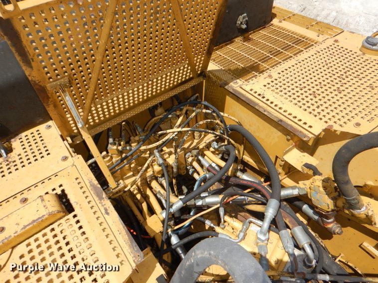 image for item DE3534 1994 Caterpillar 330L excavator