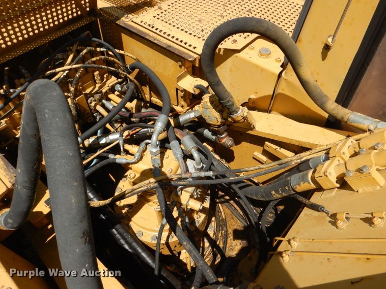 image for item DE3534 1994 Caterpillar 330L excavator