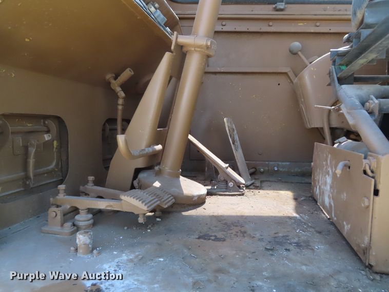 image for item DE3535 1980 Caterpillar 623B elevating scraper