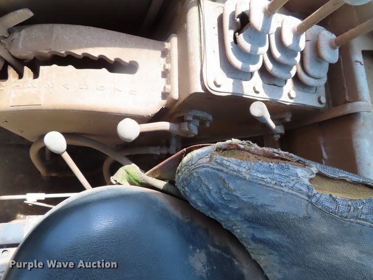 image for item DE3535 1980 Caterpillar 623B elevating scraper