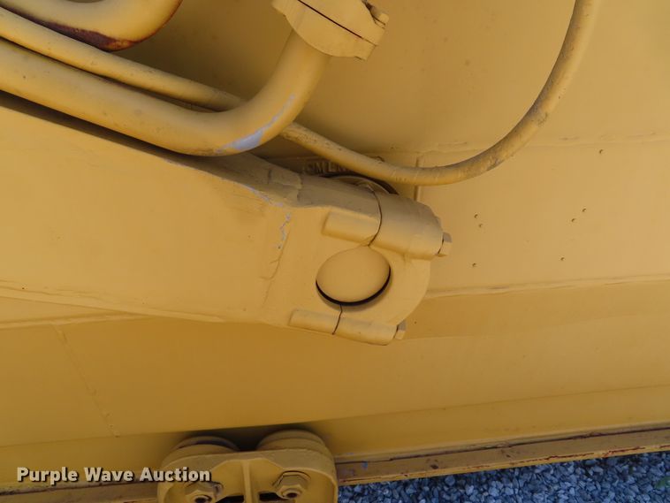 image for item DE3535 1980 Caterpillar 623B elevating scraper