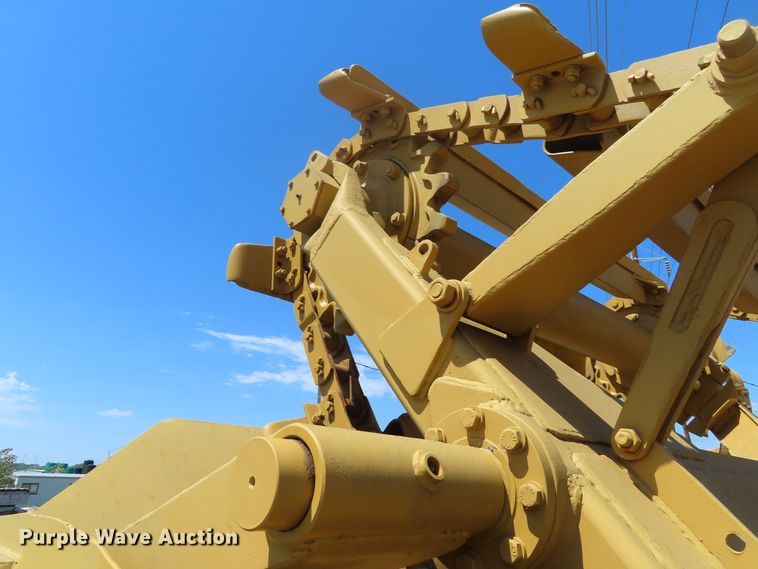 image for item DE3535 1980 Caterpillar 623B elevating scraper