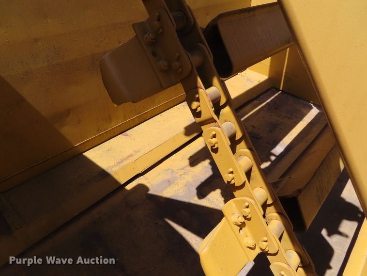 image for item DE3535 1980 Caterpillar 623B elevating scraper