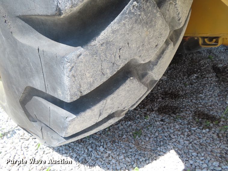 image for item DE3535 1980 Caterpillar 623B elevating scraper