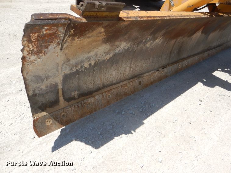 image for item DE3536 1995 Champion 720A Series IV motor grader