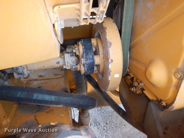 image for item DE3536 1995 Champion 720A Series IV motor grader