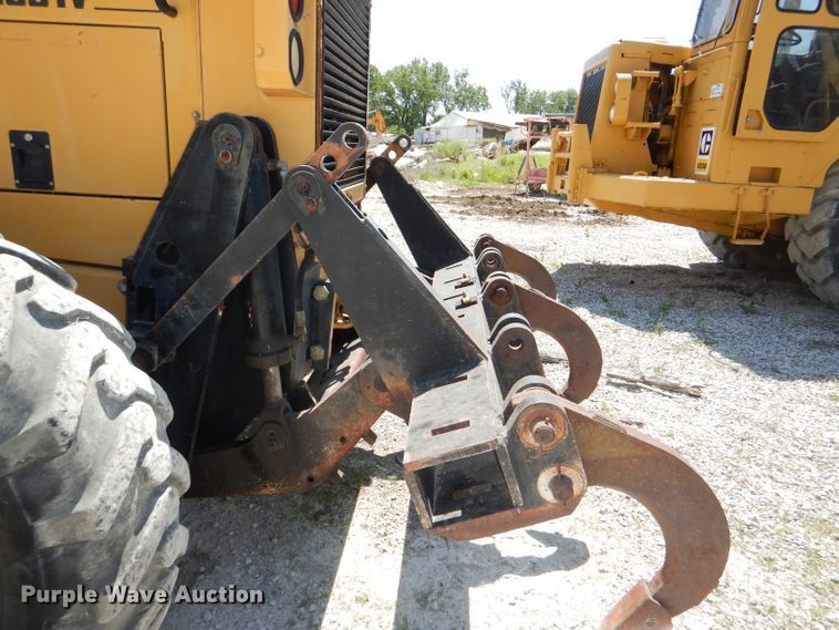 image for item DE3536 1995 Champion 720A Series IV motor grader