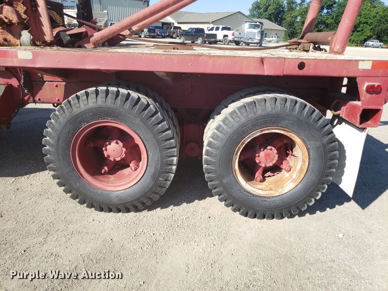 image for item DE3991 1965 Mack P61ST winch truck