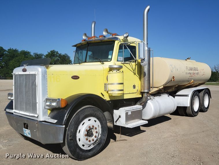 image for item DE3992 1987 Peterbilt 379 tank truck