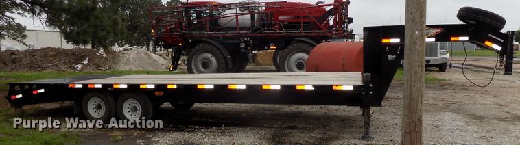 image for item DE7724 2015 H&H equipment trailer