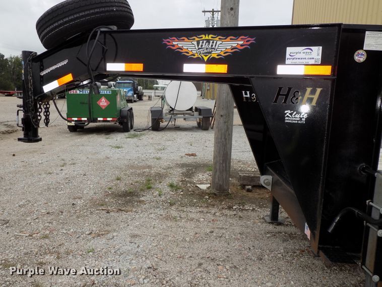 image for item DE7724 2015 H&H equipment trailer