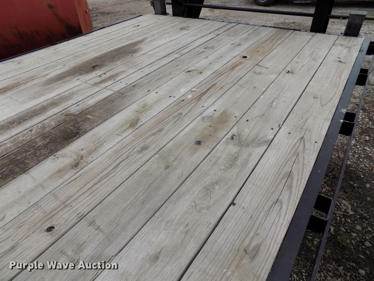 image for item DE7724 2015 H&H equipment trailer