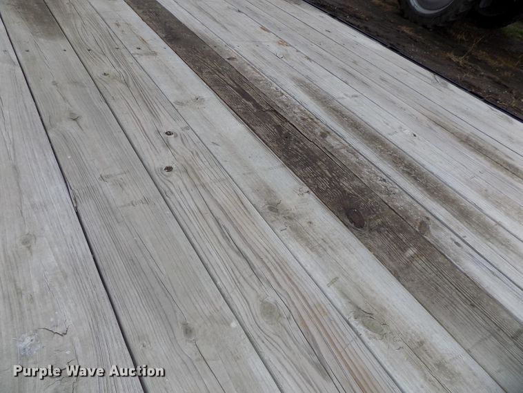 image for item DE7724 2015 H&H equipment trailer