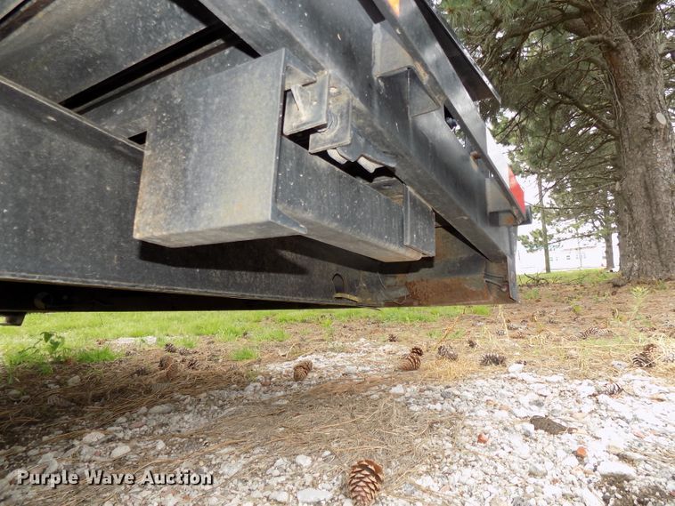 image for item DE7724 2015 H&H equipment trailer