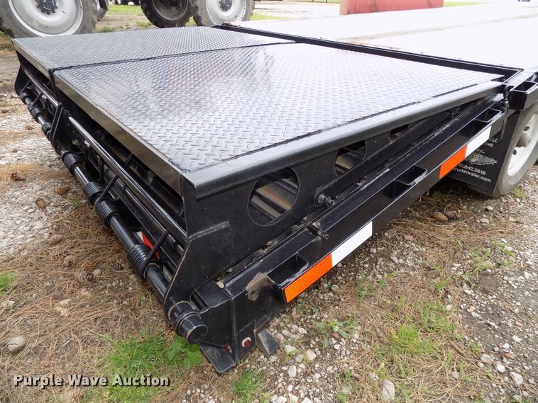 image for item DE7724 2015 H&H equipment trailer