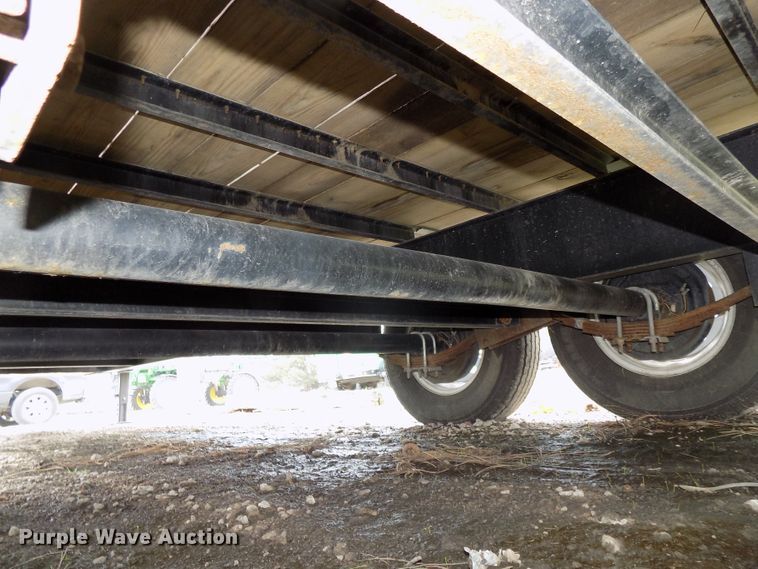 image for item DE7724 2015 H&H equipment trailer