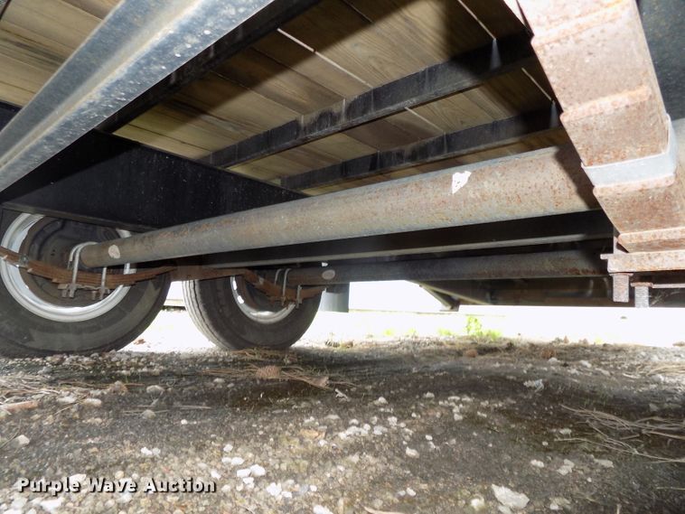 image for item DE7724 2015 H&H equipment trailer