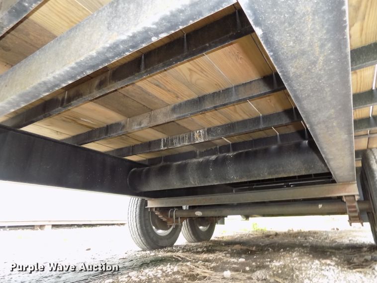 image for item DE7724 2015 H&H equipment trailer