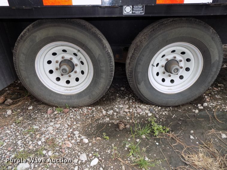 image for item DE7724 2015 H&H equipment trailer