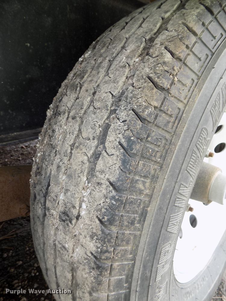 image for item DE7724 2015 H&H equipment trailer