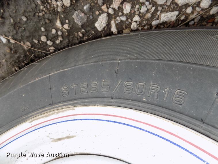 image for item DE7724 2015 H&H equipment trailer