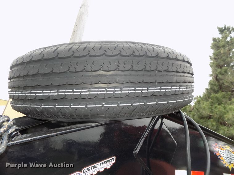 image for item DE7724 2015 H&H equipment trailer