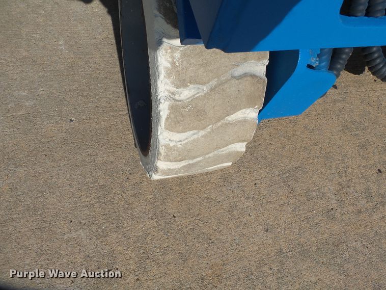 image for item DE7830 Genie GS2646 scissor lift