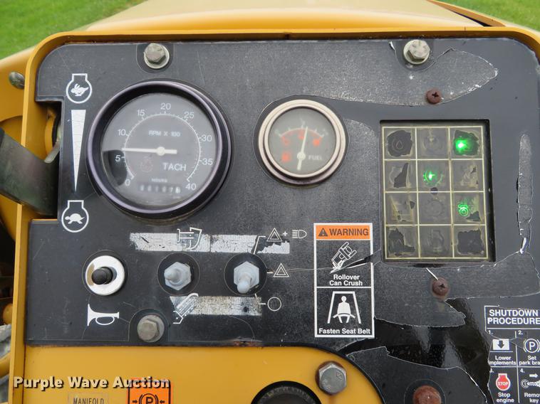 image for item DE8140 2008 Vermeer RT650 trencher