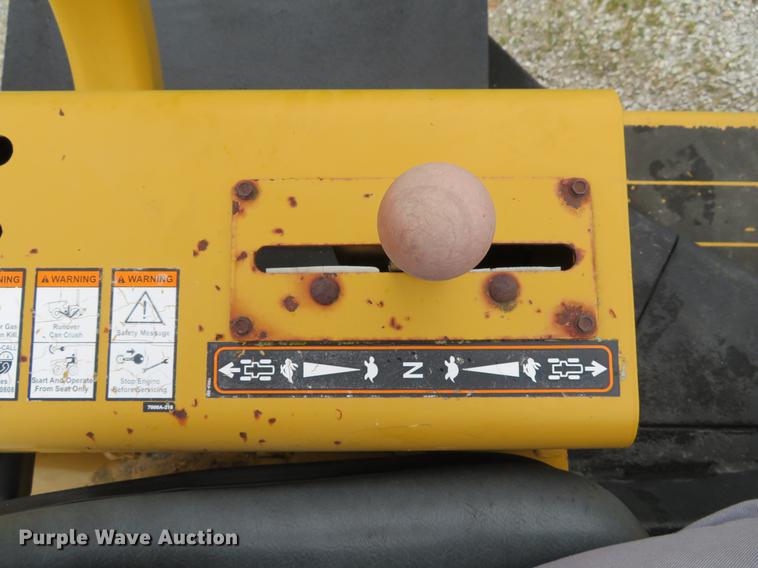 image for item DE8140 2008 Vermeer RT650 trencher