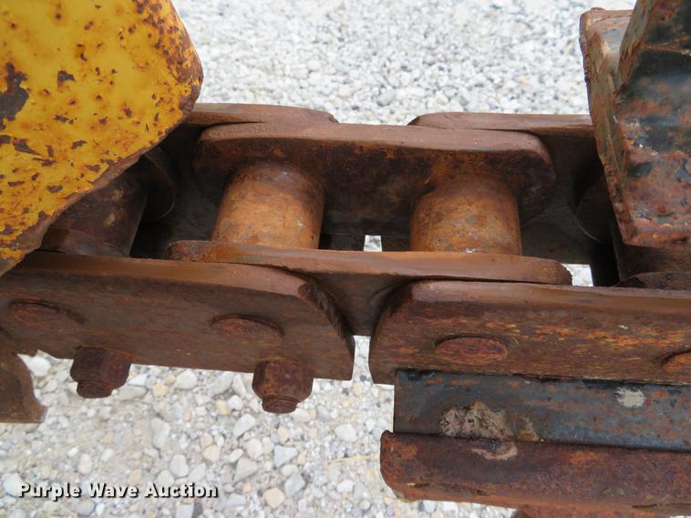 image for item DE8140 2008 Vermeer RT650 trencher