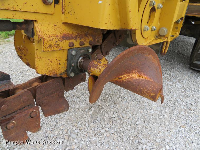 image for item DE8140 2008 Vermeer RT650 trencher
