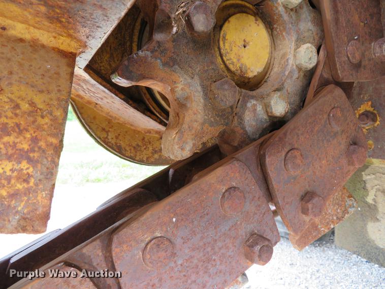 image for item DE8140 2008 Vermeer RT650 trencher