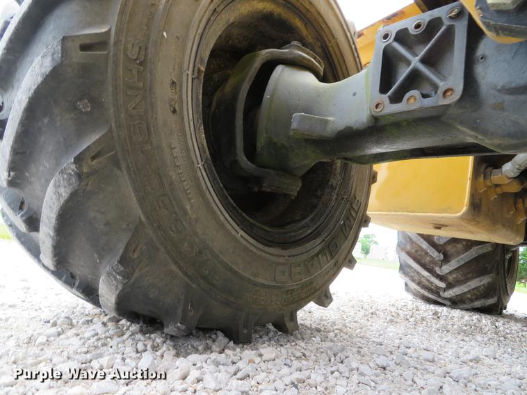 image for item DE8140 2008 Vermeer RT650 trencher