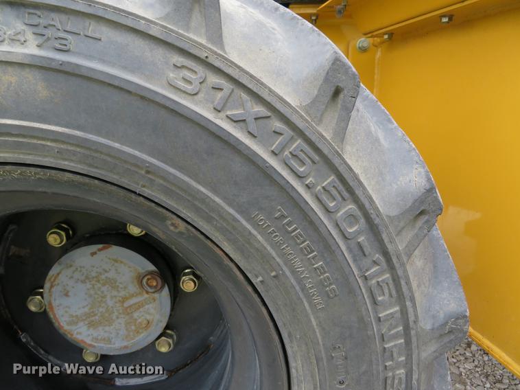 image for item DE8140 2008 Vermeer RT650 trencher