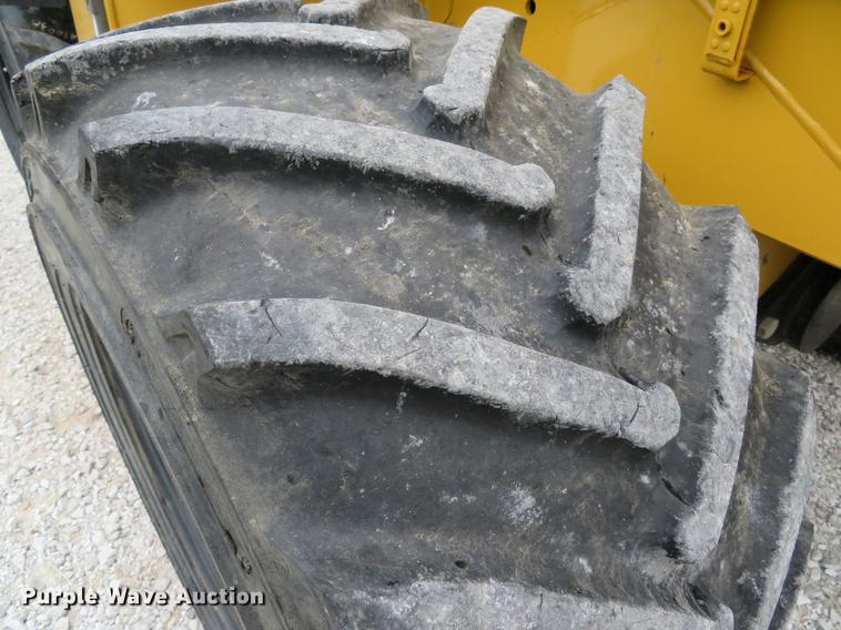 image for item DE8140 2008 Vermeer RT650 trencher