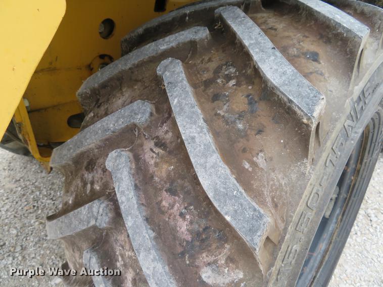 image for item DE8140 2008 Vermeer RT650 trencher