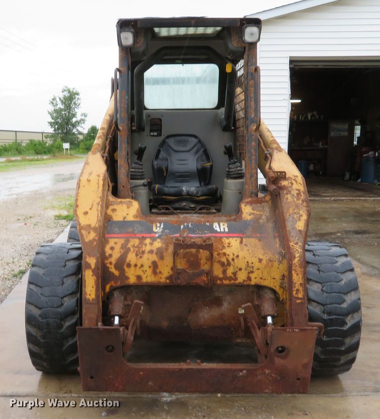 image for item DE8157 2001 Caterpillar 252 skid steer