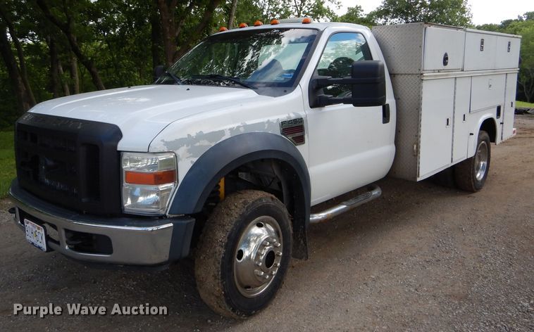 image for item DE8489 2008 Ford F450 Super Duty XL utility bed truck