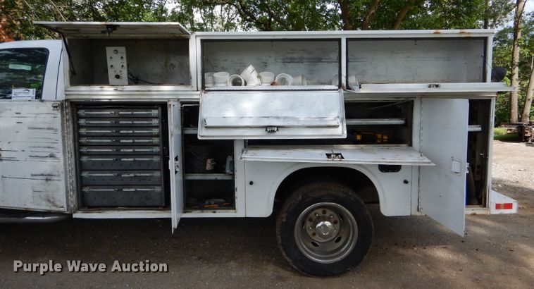 image for item DE8489 2008 Ford F450 Super Duty XL utility bed truck