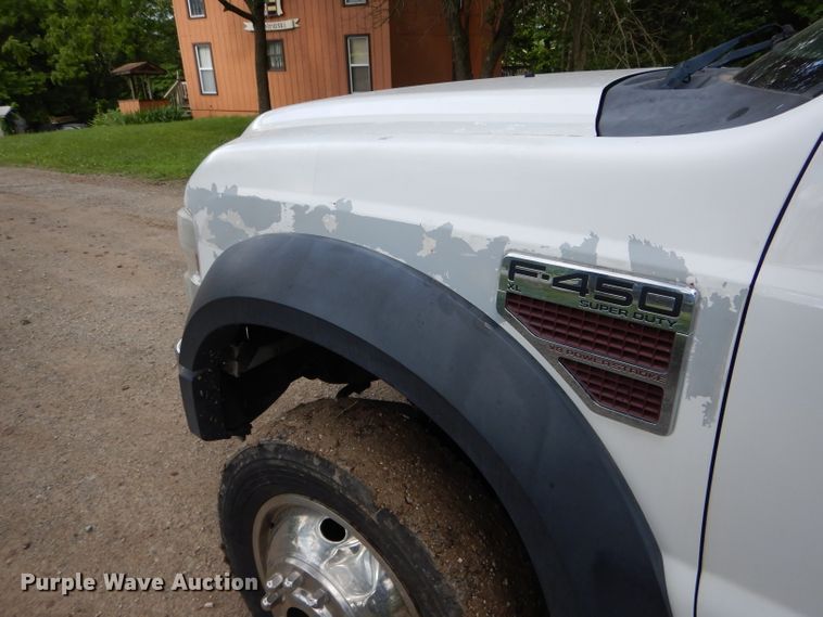 image for item DE8489 2008 Ford F450 Super Duty XL utility bed truck