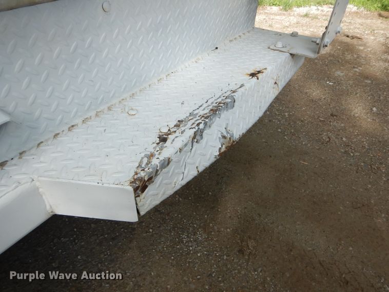 image for item DE8489 2008 Ford F450 Super Duty XL utility bed truck