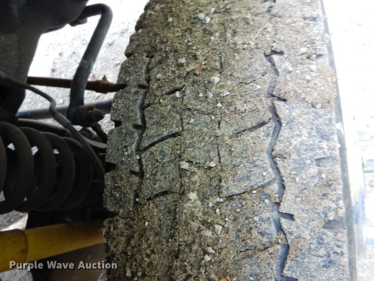 image for item DE8489 2008 Ford F450 Super Duty XL utility bed truck