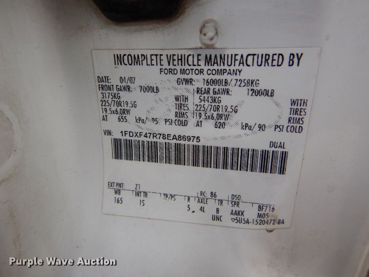 image for item DE8489 2008 Ford F450 Super Duty XL utility bed truck