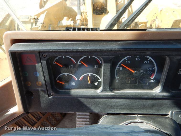 image for item DE8495 1995 Caterpillar 950F Series II wheel loader