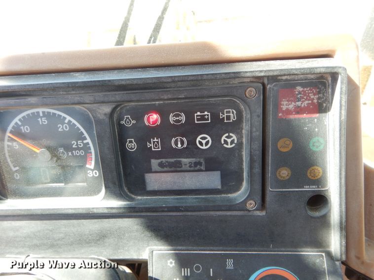 image for item DE8495 1995 Caterpillar 950F Series II wheel loader