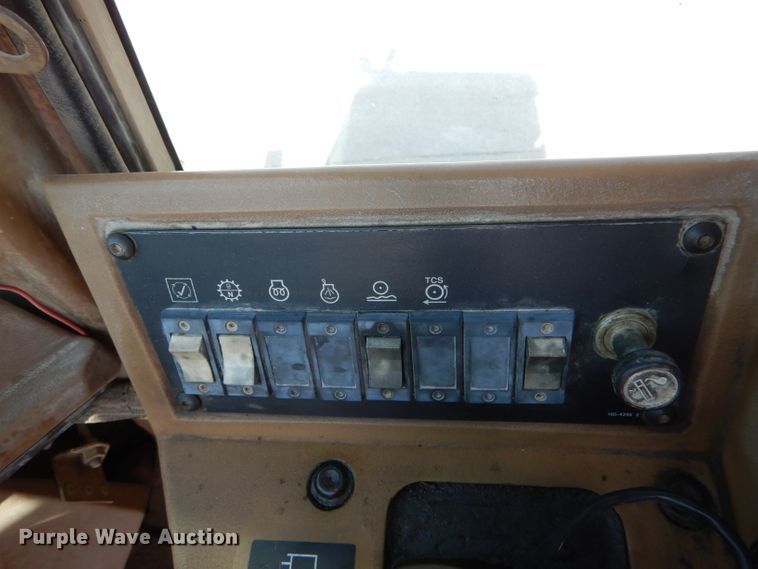 image for item DE8495 1995 Caterpillar 950F Series II wheel loader