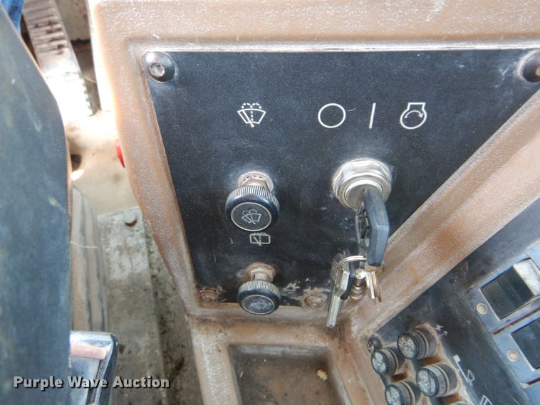 image for item DE8495 1995 Caterpillar 950F Series II wheel loader