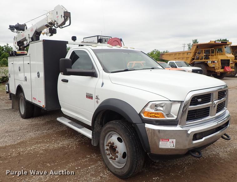 image for item DF1204 2011 Dodge Ram 5500 service truck with crane