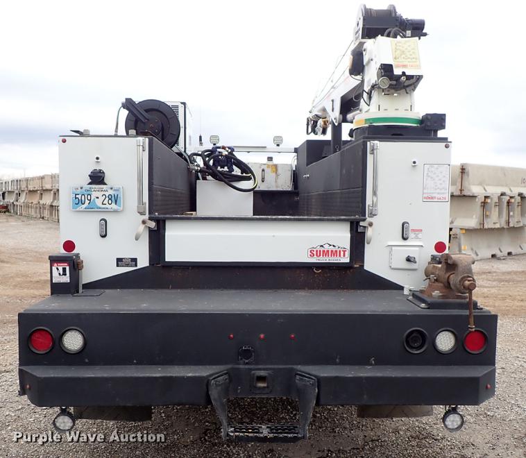 image for item DF1204 2011 Dodge Ram 5500 service truck with crane